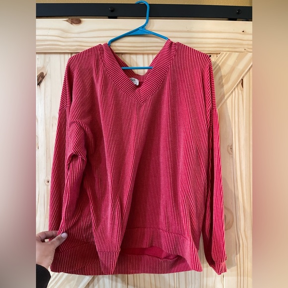 Sweater - Picture 1 of 1